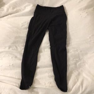 Lululemon mesh detail leggings size 4